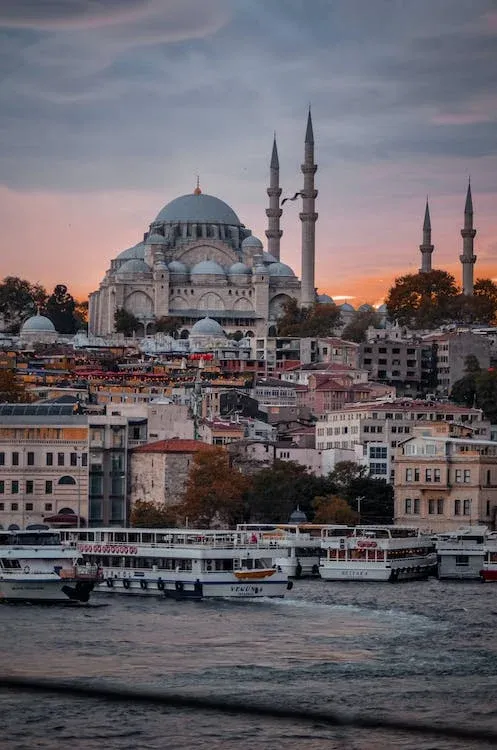 Private-Turkey-Tour-Luxury-Trip-Suleymaniye-Mosque-in-Istanbul